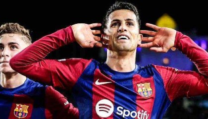 开云体育下载-费尔明：胜利献给坎塞洛 罗伯托：战斗到最后一刻