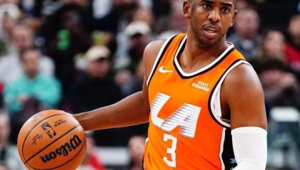 能成吗？薪资专家：湖人在下月能腾出一个名额，可以签下保罗