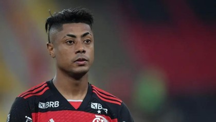 开云体育下载-官方：弗拉门戈球员恩里克因涉嫌故意染黄被禁赛12场+罚款6万雷亚尔