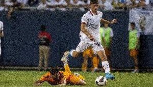 迪马：米兰想将利贝拉里加入莱奥尼交易，帕尔马和恩波利都想签他