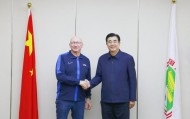 克瑞斯·范·普维尔德出任中国足球协会技术总监