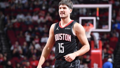 谢泼德：很开心能回到场上打球 但输球的感觉很糟糕