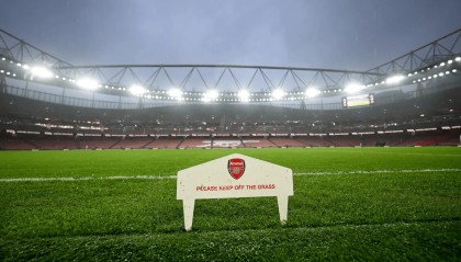 开云APP-跟队：阿森纳赛程太密集导致酋长草坪受损严重，或无缘评奖